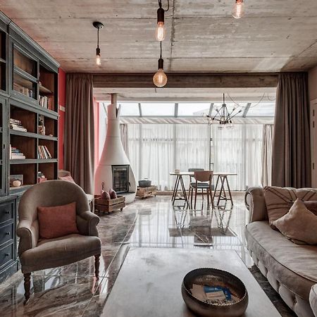Talbot And Bons Deluxe Studio Flat Gudja Eksteriør bilde